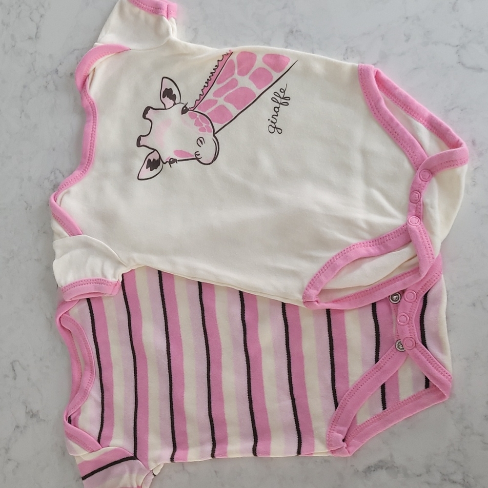 HB ONSIES,  2 PIECE SET. PINK AND CREAM/ LIGHT YELLOW. SIZE 0-3M